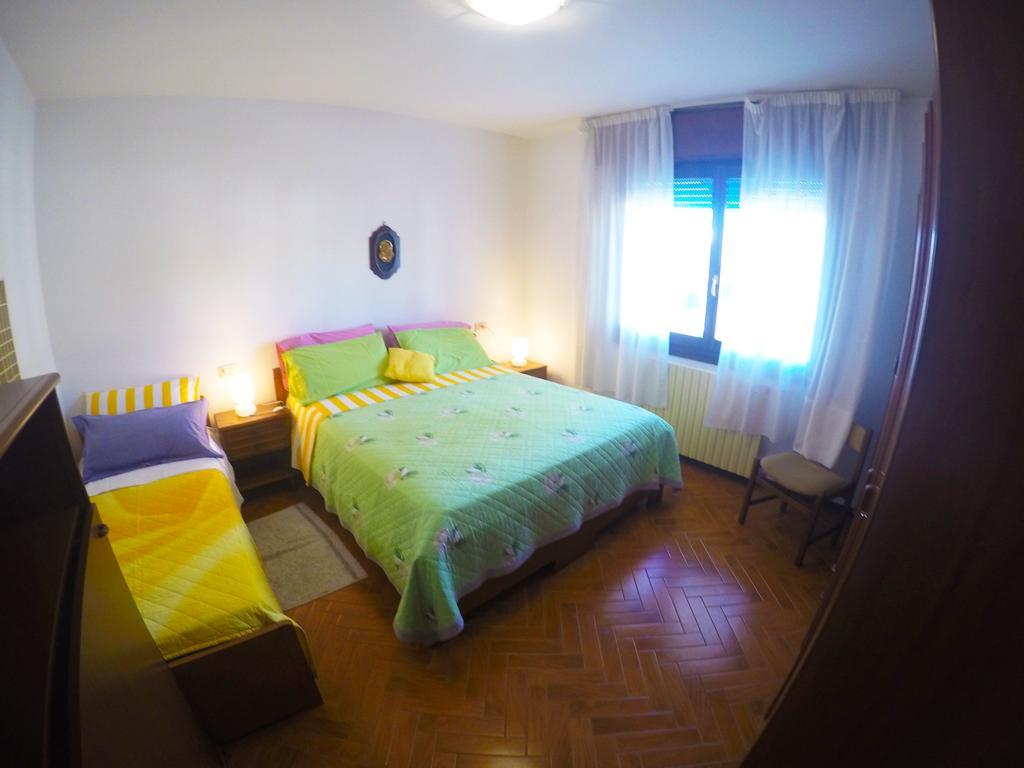 Caorle Economy Apartments Zimmer foto